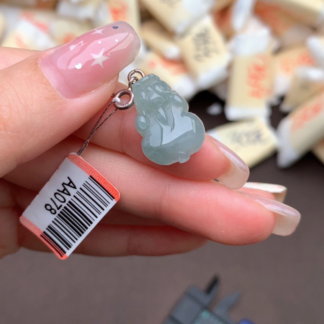 【闪购商品】翡翠挂件银S925镶嵌一