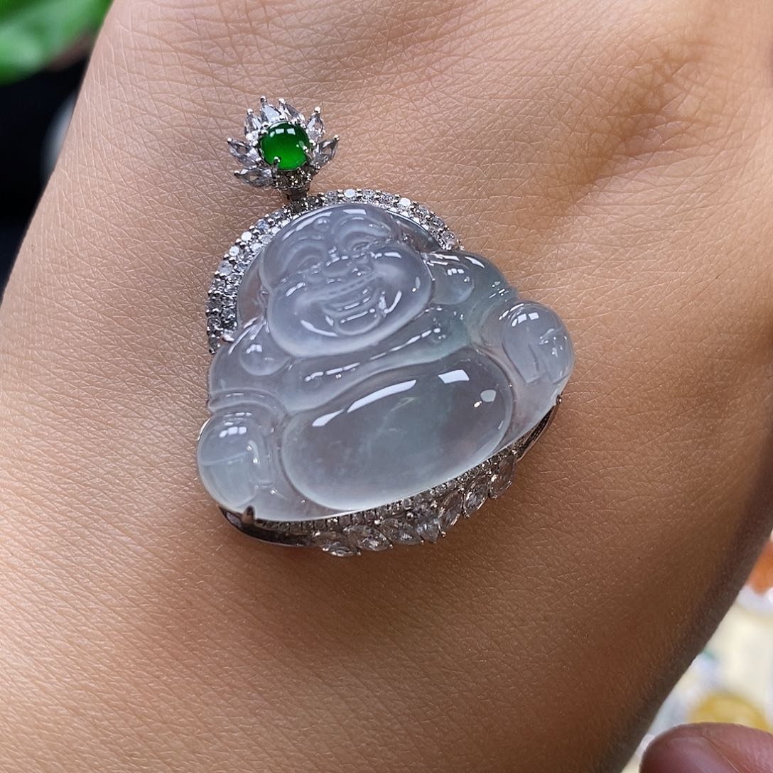 翡翠18K金镶嵌吊坠(赠链)