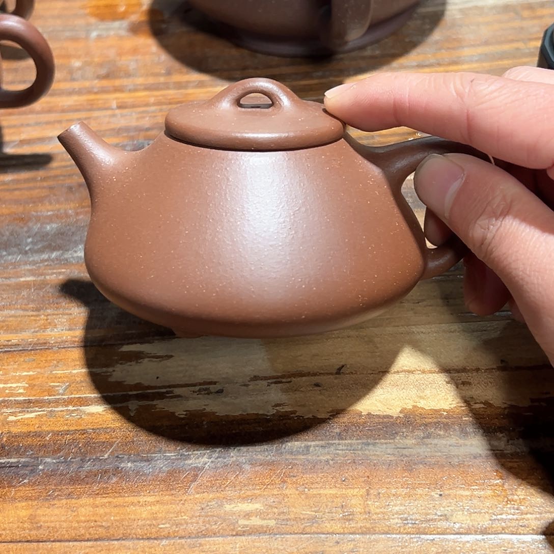 紫砂茶壶紫砂的味道很