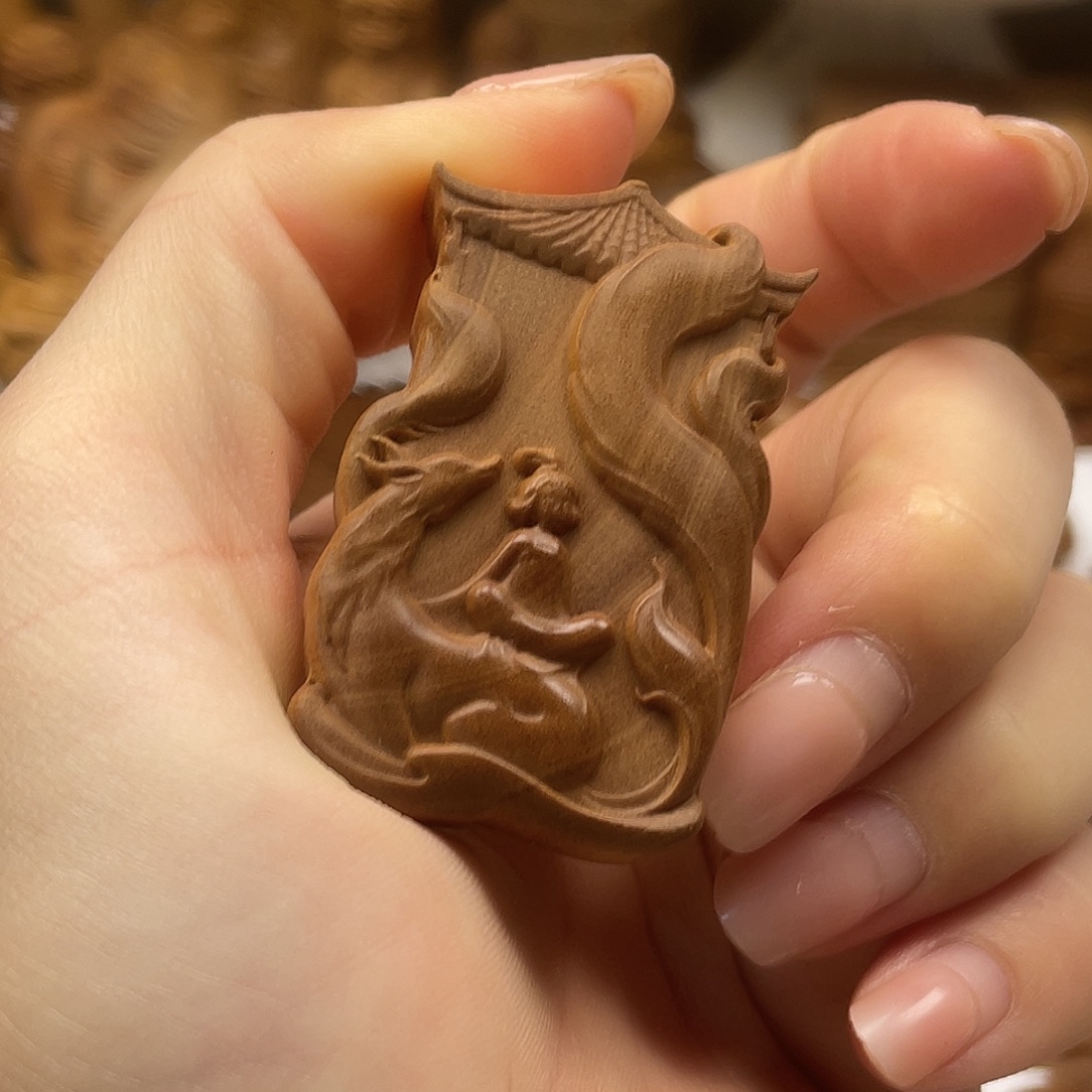 无事牌檀香木亭子凤九老山檀香