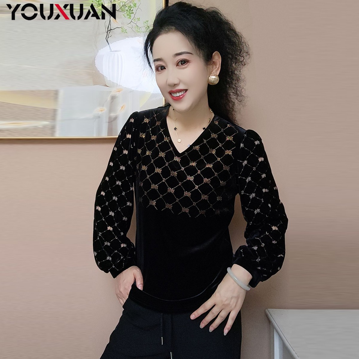 【新品】秋冬百搭韩版上衣时尚休闲宽松长袖女士打底小衫85801