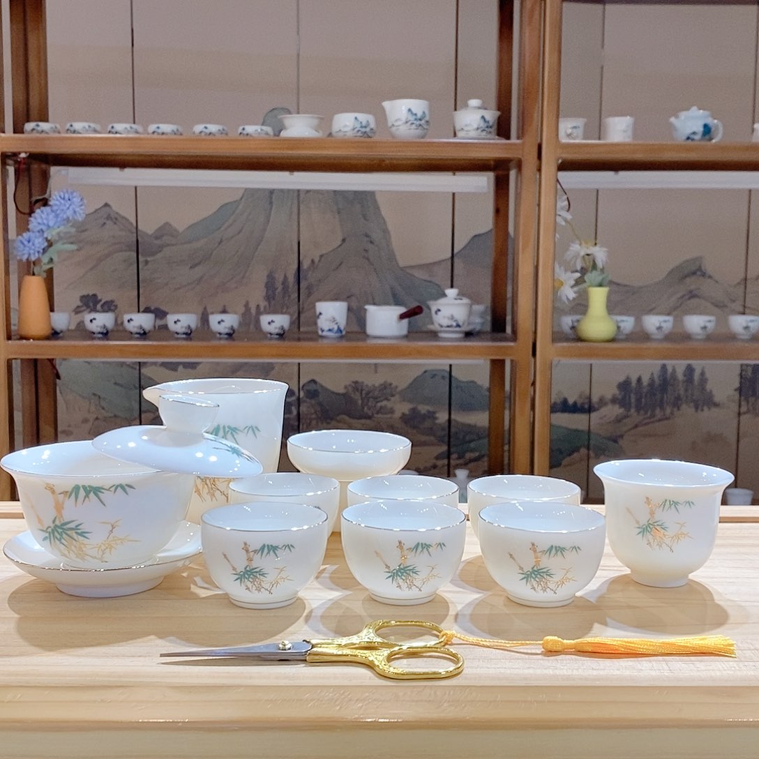 墨城羊脂玉瓷茶具套装