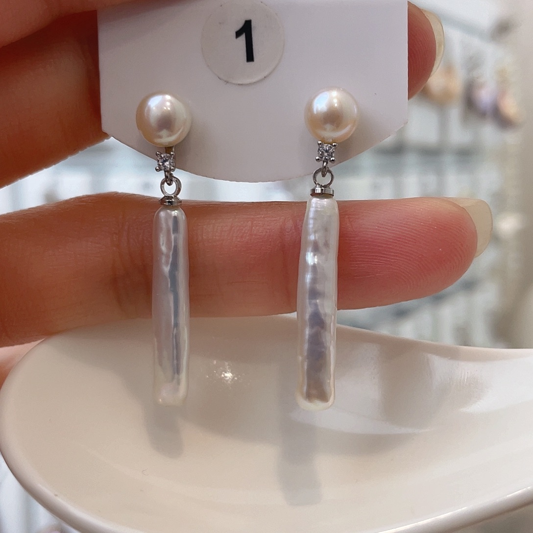 淡水珍珠颈饰银S925镀金镶嵌回****)