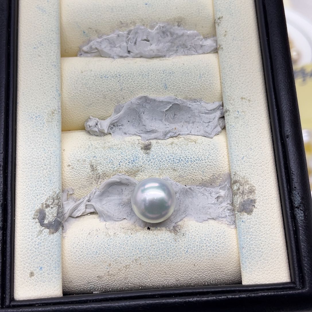 海水珍珠未镶嵌裸珠澳白裸珠10.4mm打孔不退换