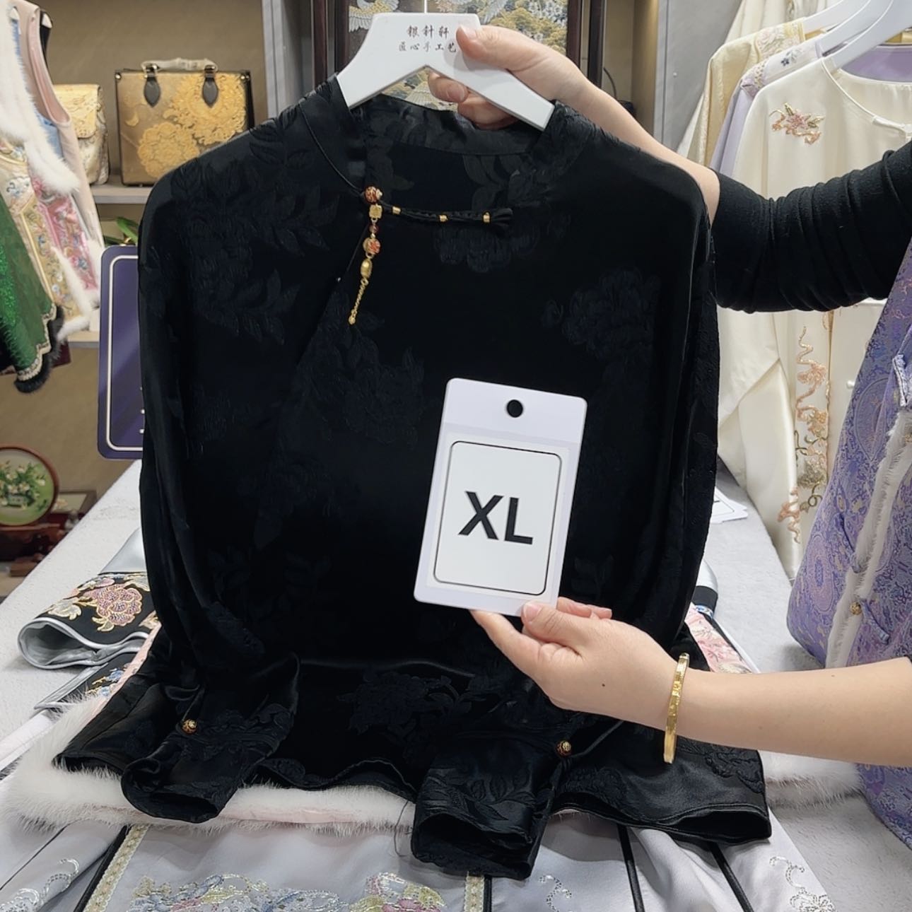 【闪购商品】织绣精**咪非遗传承的重要载体之一