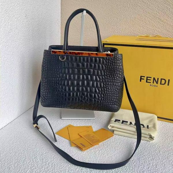 90新/芬迪/市场价1/包包/250320XZ0032