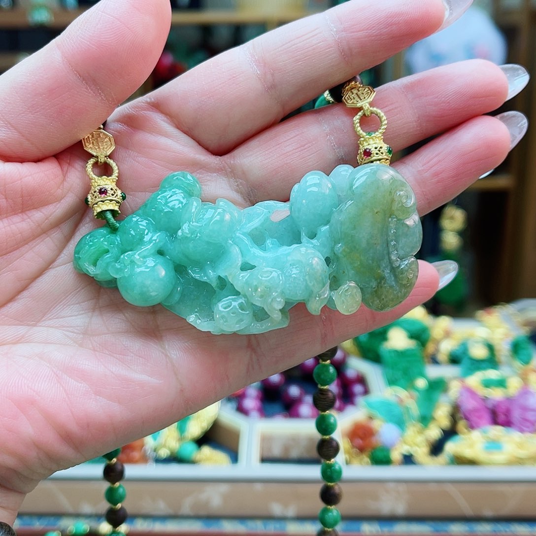 颈饰合金翡翠48小时鉴赏期