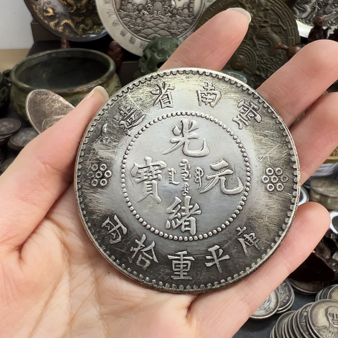 金属复古风格摆件