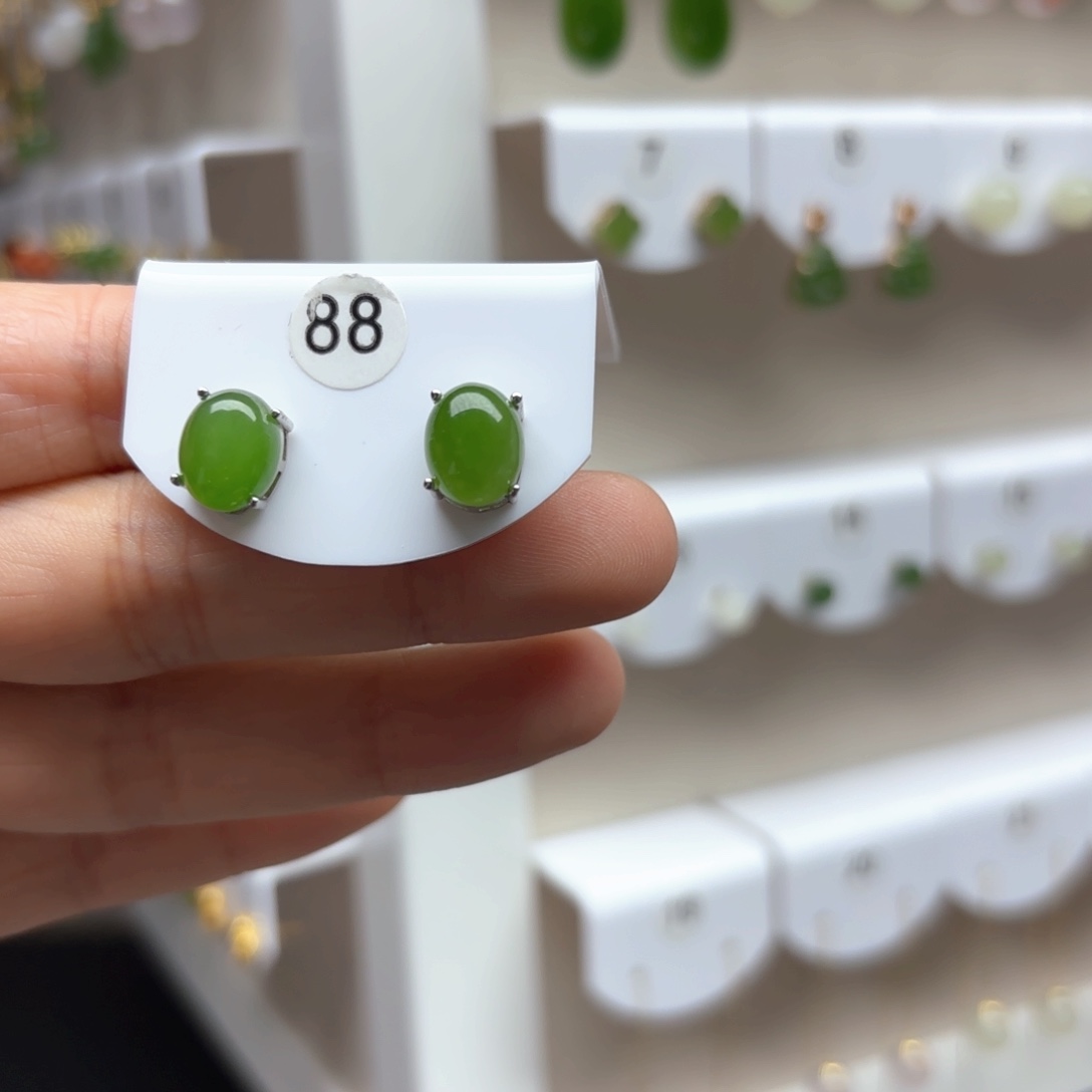 和田玉银S925镶嵌耳饰