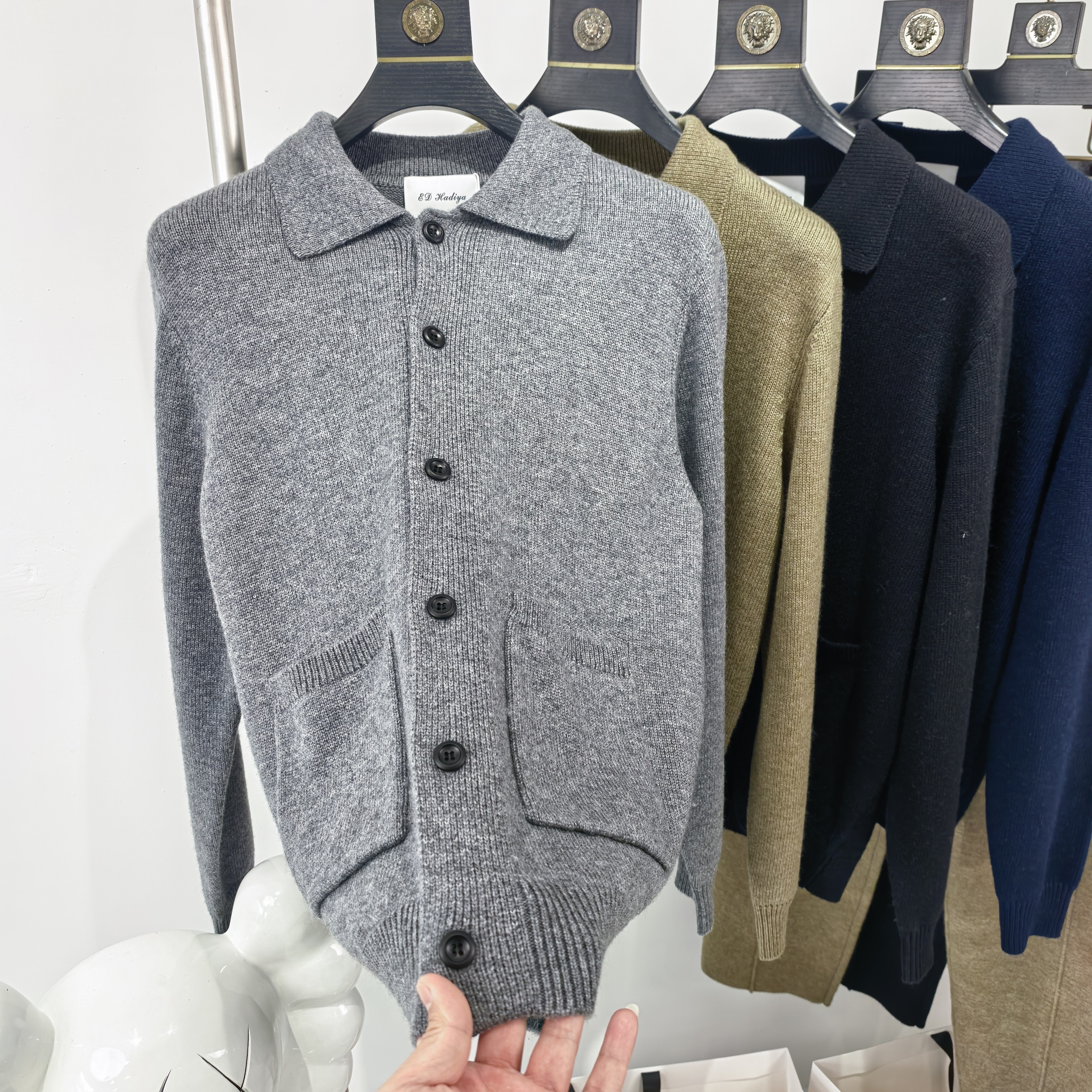 美丽诺羊毛混纺针织外套