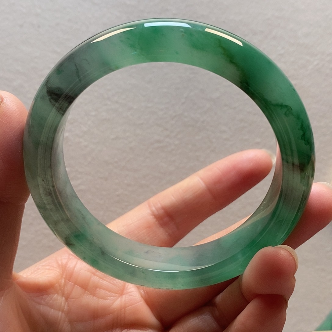 石英质玉手镯未镶嵌56-57