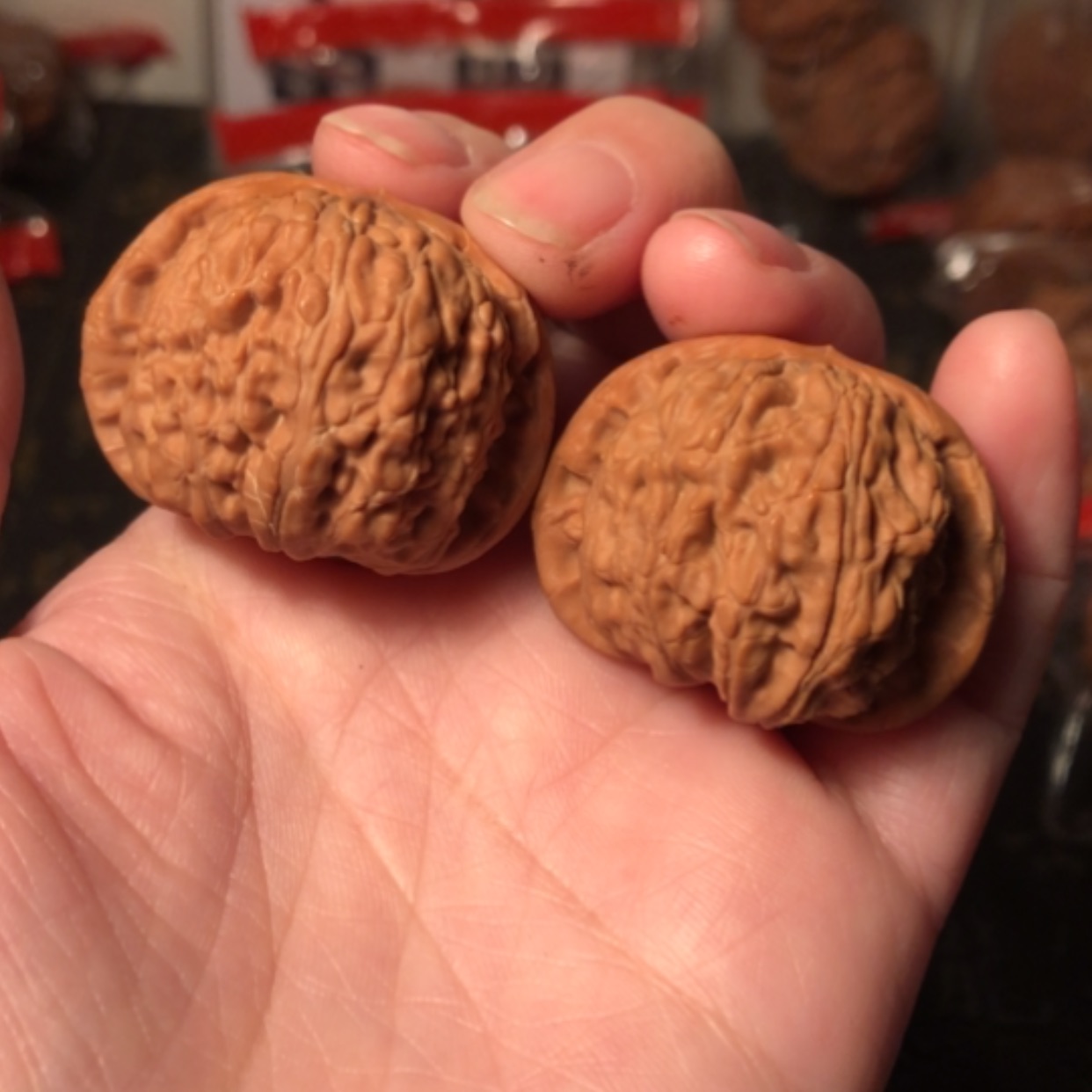 【闪购商品】文玩核桃把件白狮子37