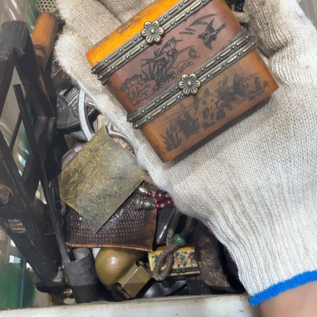 回***）一物一图，工艺品。