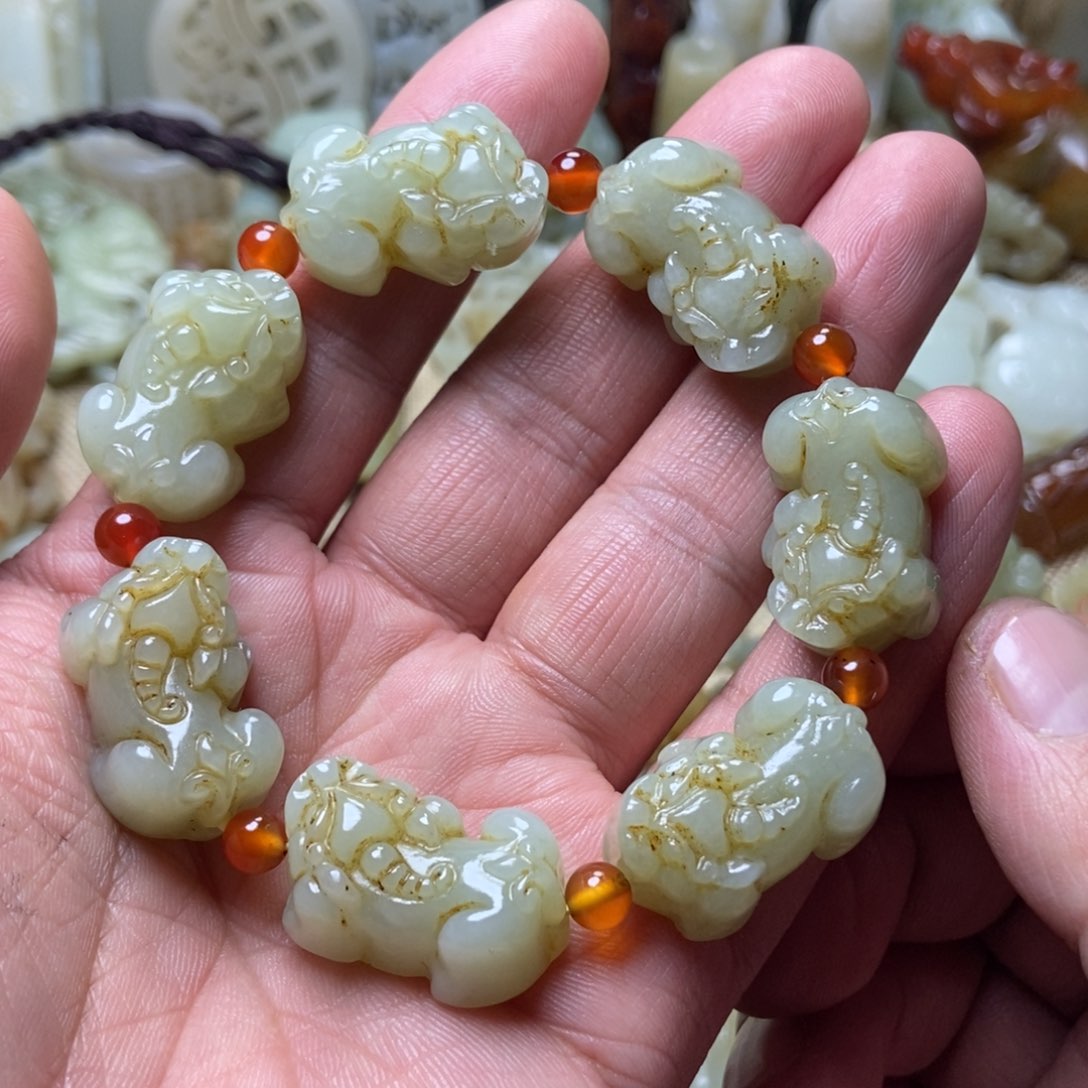 和田玉挂件未镶嵌