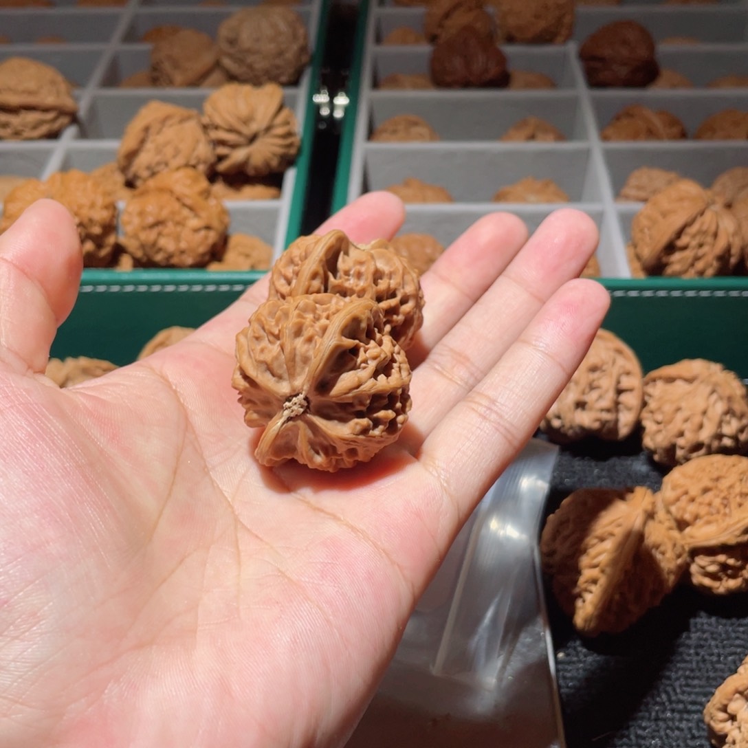 桃核把件空*名40全品汉高灯