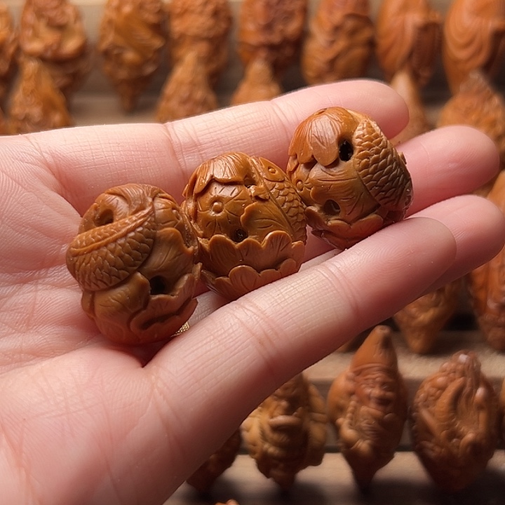 屿***森吊坠橄榄核橄榄核