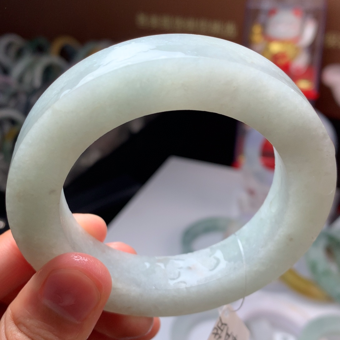 定制翡翠手镯未镶嵌