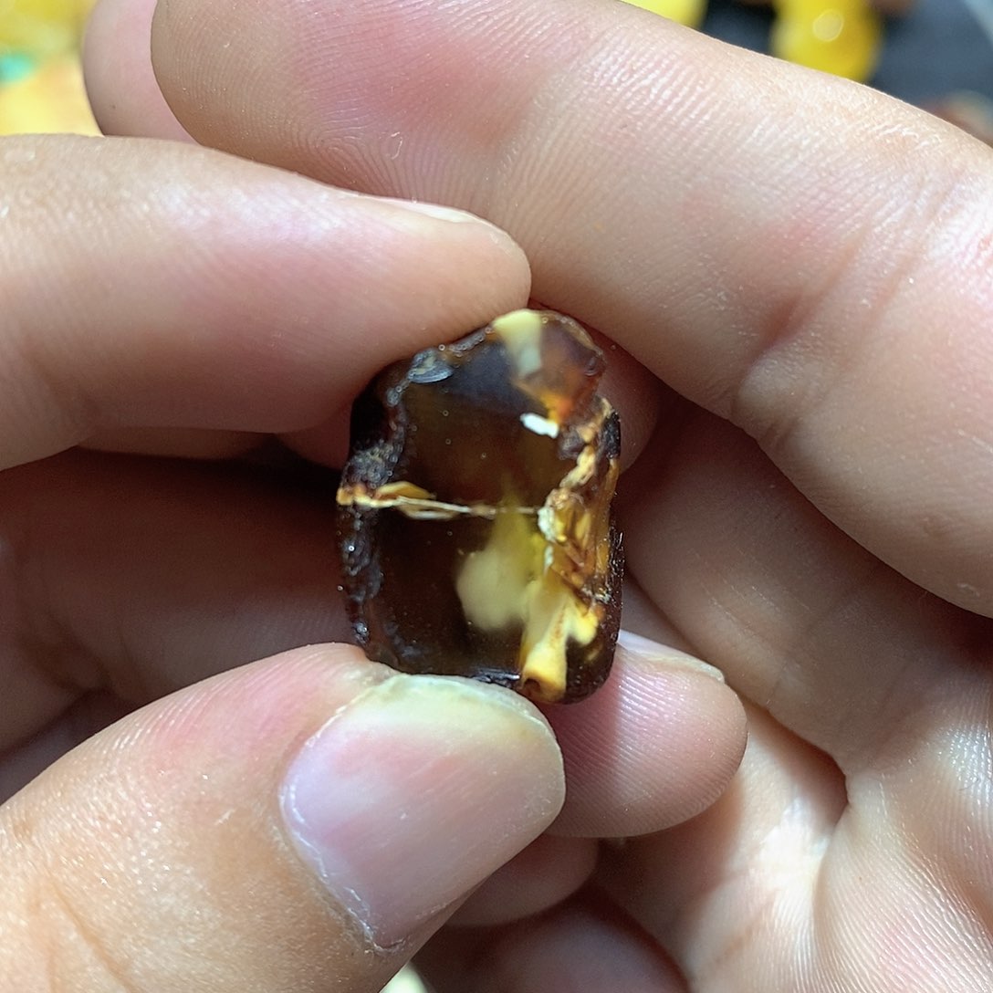 定制琥珀蜜蜡原石定制