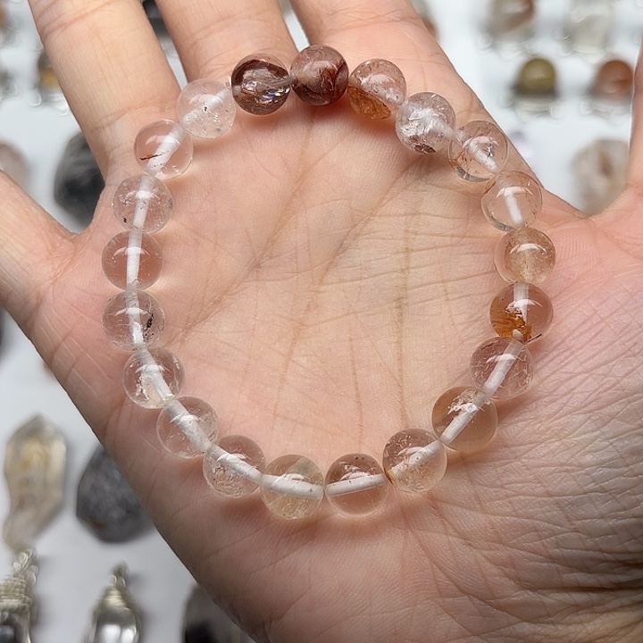 水晶手串未镶嵌闪灵钻手串