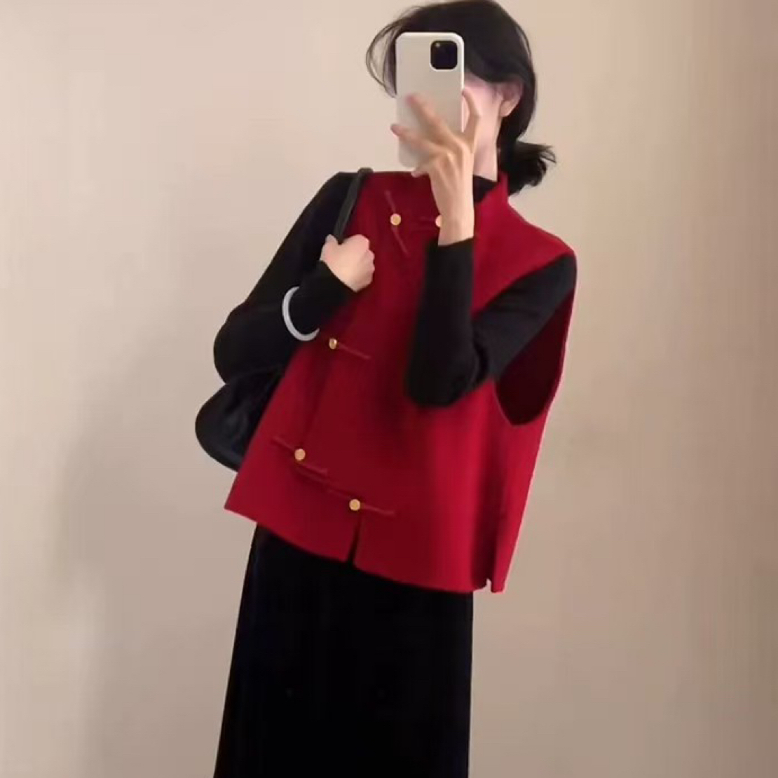 新中式秋冬红色盘扣马甲搭配打底衫半身裙套装女时尚显瘦气质
