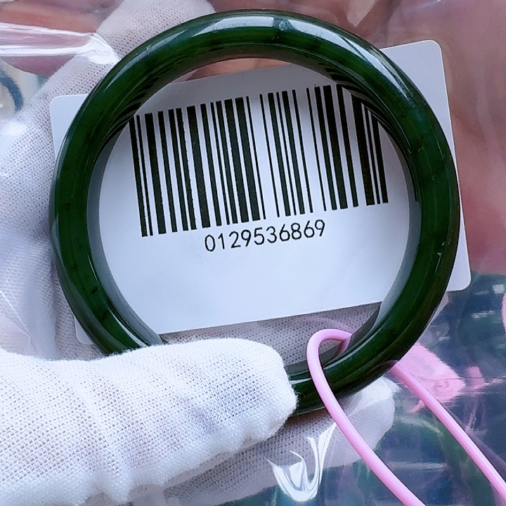 和田玉（碧玉）未镶嵌手镯6061包容