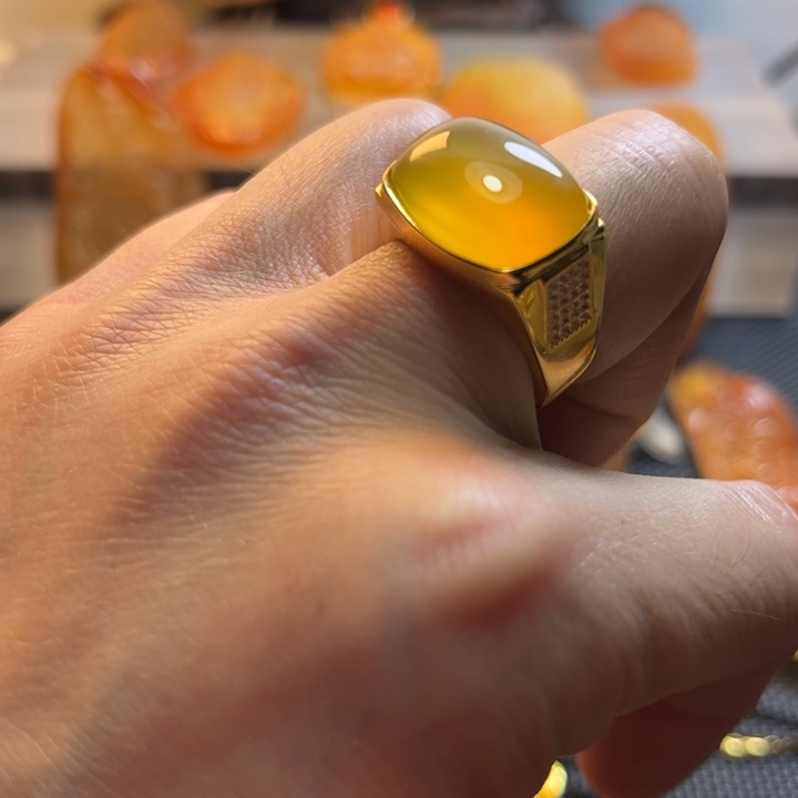 石英质玉颈饰银S925镀金镶嵌啵**F