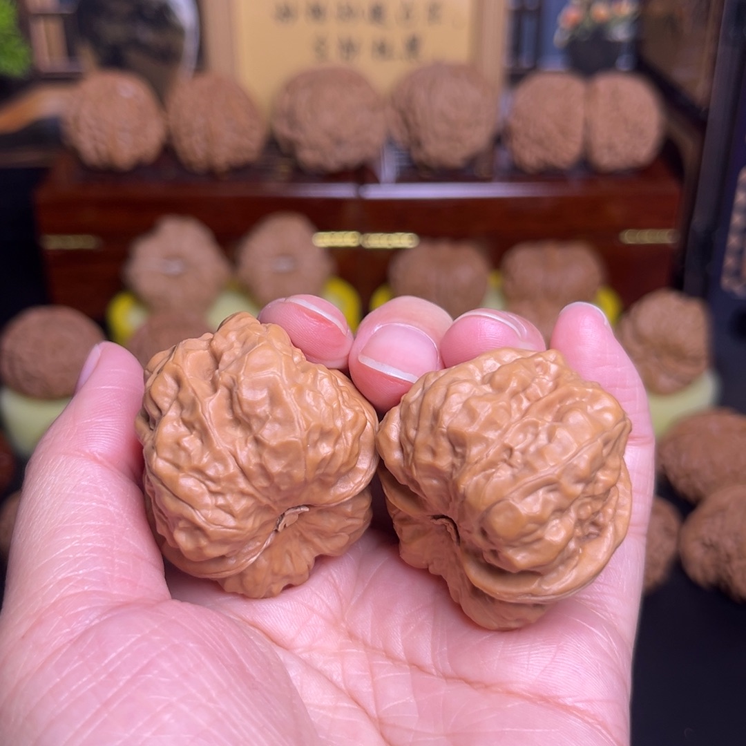 文玩核桃把件闪电购8