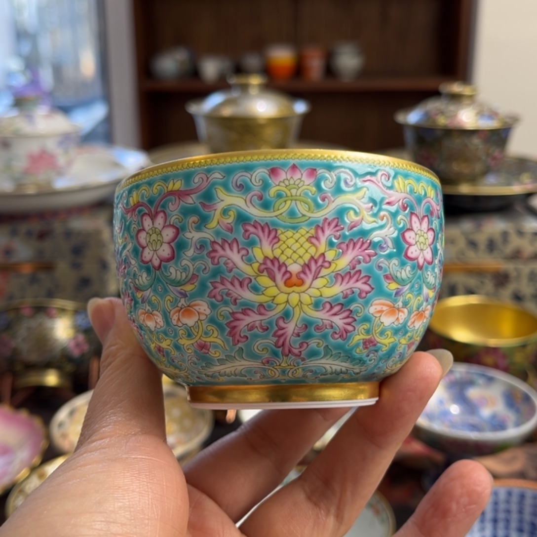 可***侯我是你的好朋友啊