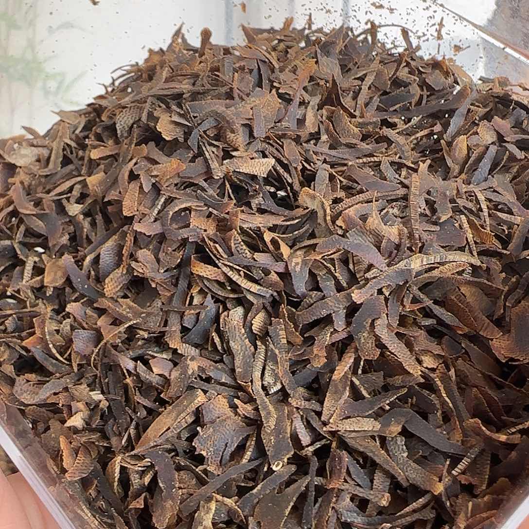 沉香沉香碎屑海南乌身沉水切丝10克