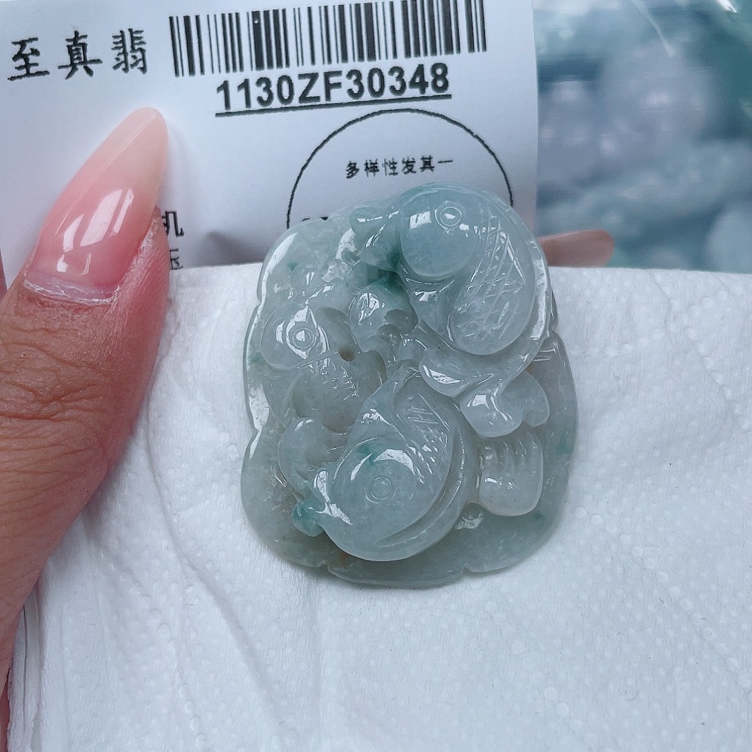 翡翠未镶嵌吊坠(不含链)