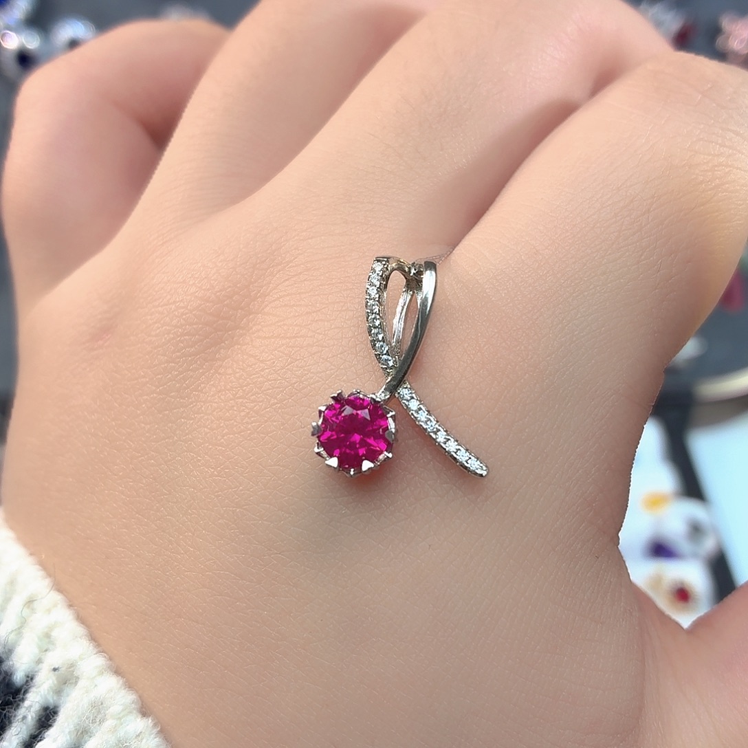 吊坠925银培育卢比莱色宝石