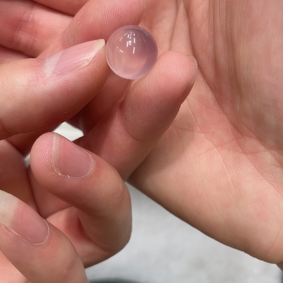 水晶珠宝半成品未镶嵌快****?打孔，不退不换