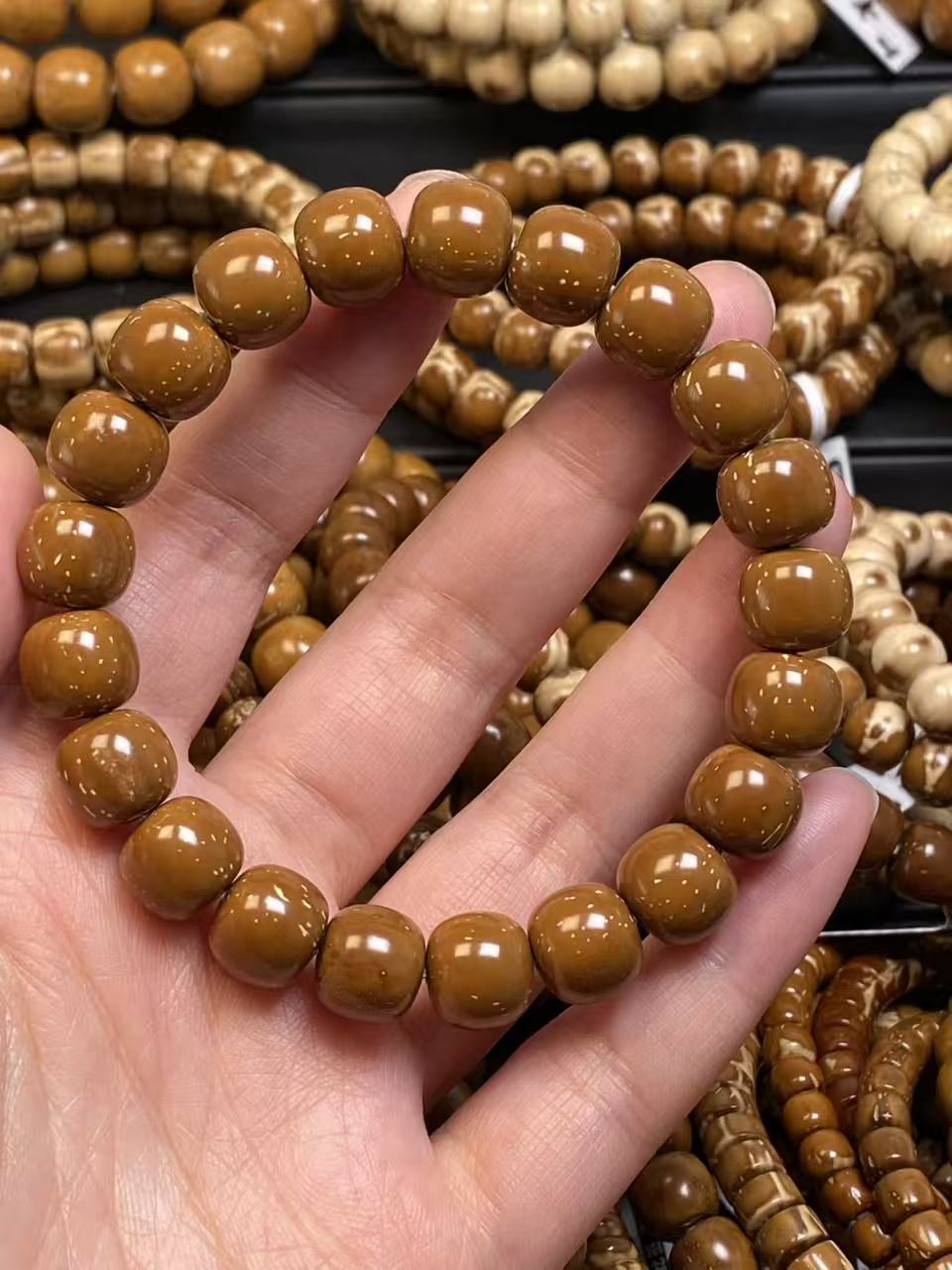 紫金鼠实心老型手串尺寸11