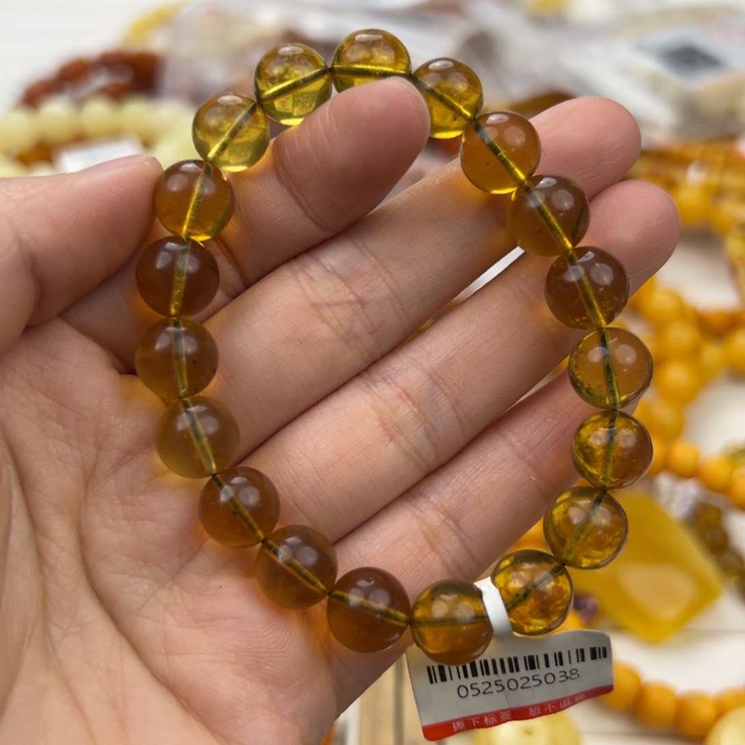 琥珀珠宝奇石未镶嵌