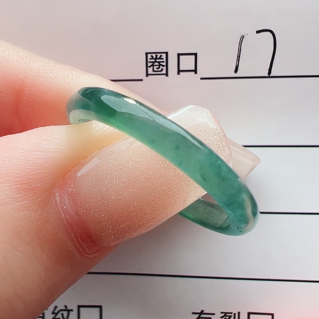 未镶嵌戒指翡翠翡翠