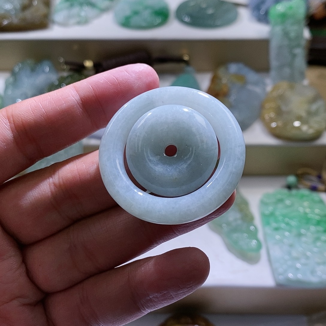 【闪购商品】翡翠颈饰未镶嵌子母扣