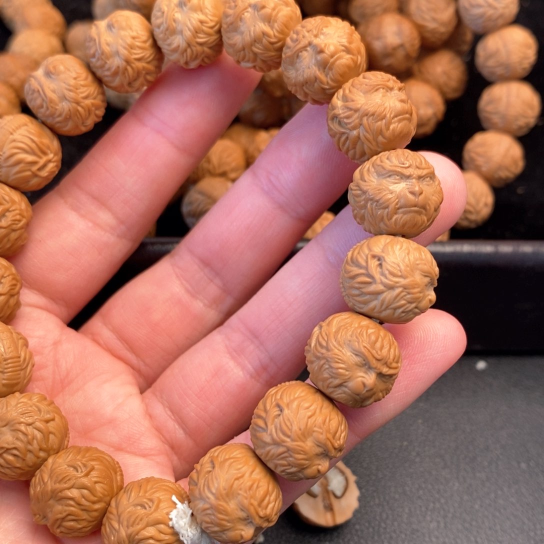 猴头核桃手串我****你大胜