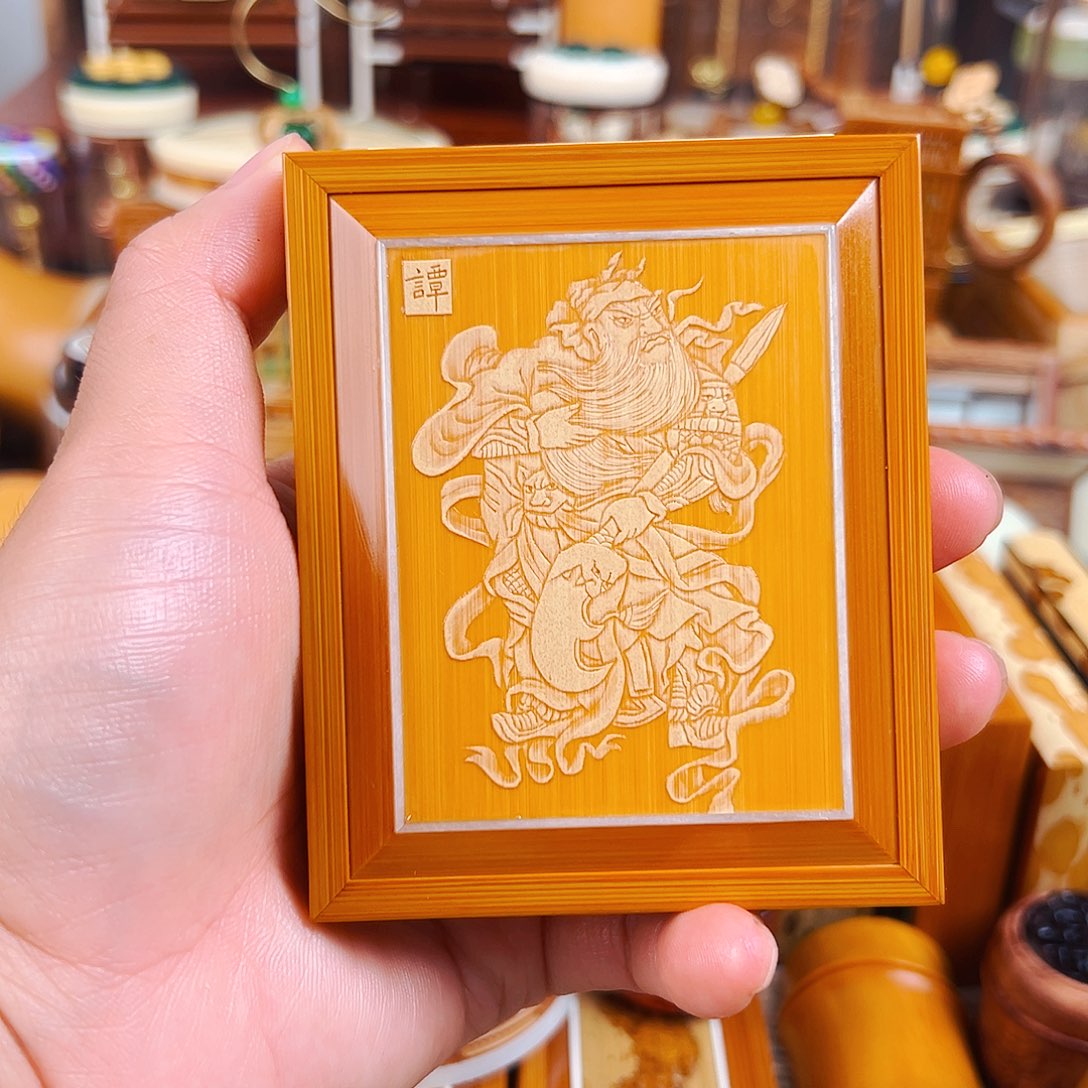 竹关羽留青雕刻黄蛉盒➕大黄蛉