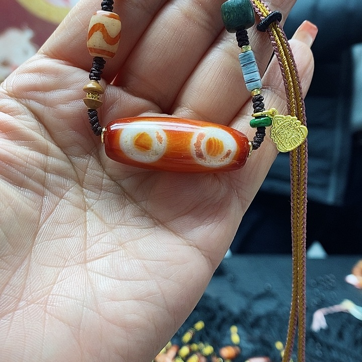 玛瑙/玉髓颈饰合金