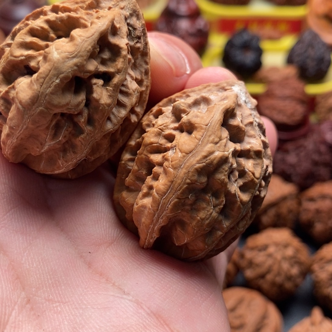 文玩核桃吊坠小涵17