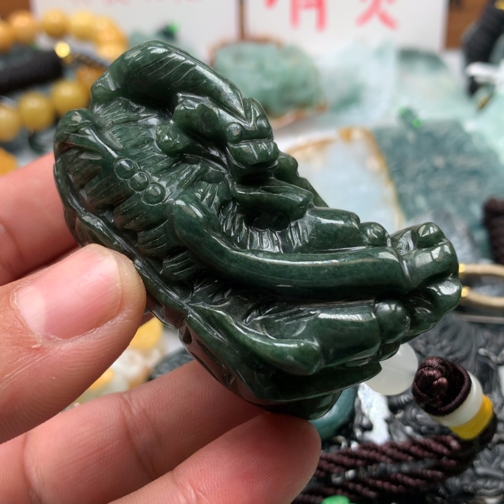 翡翠颈饰未镶嵌保真天然a货翡翠