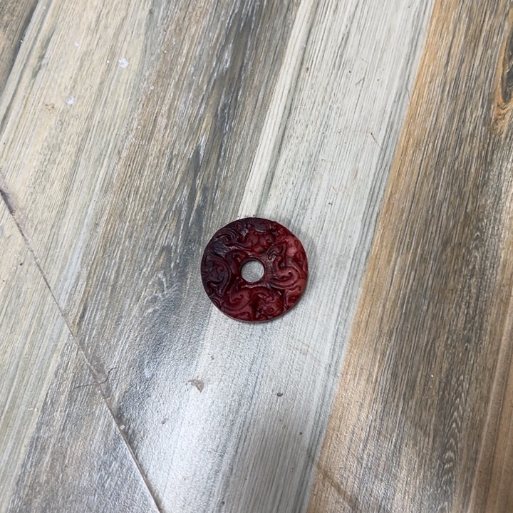 和田玉未镶嵌把件