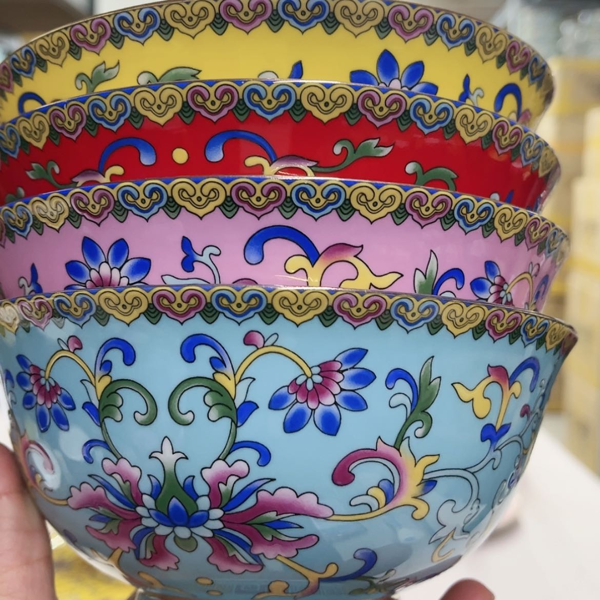 【闪购商品】骨瓷6寸4个………………………………