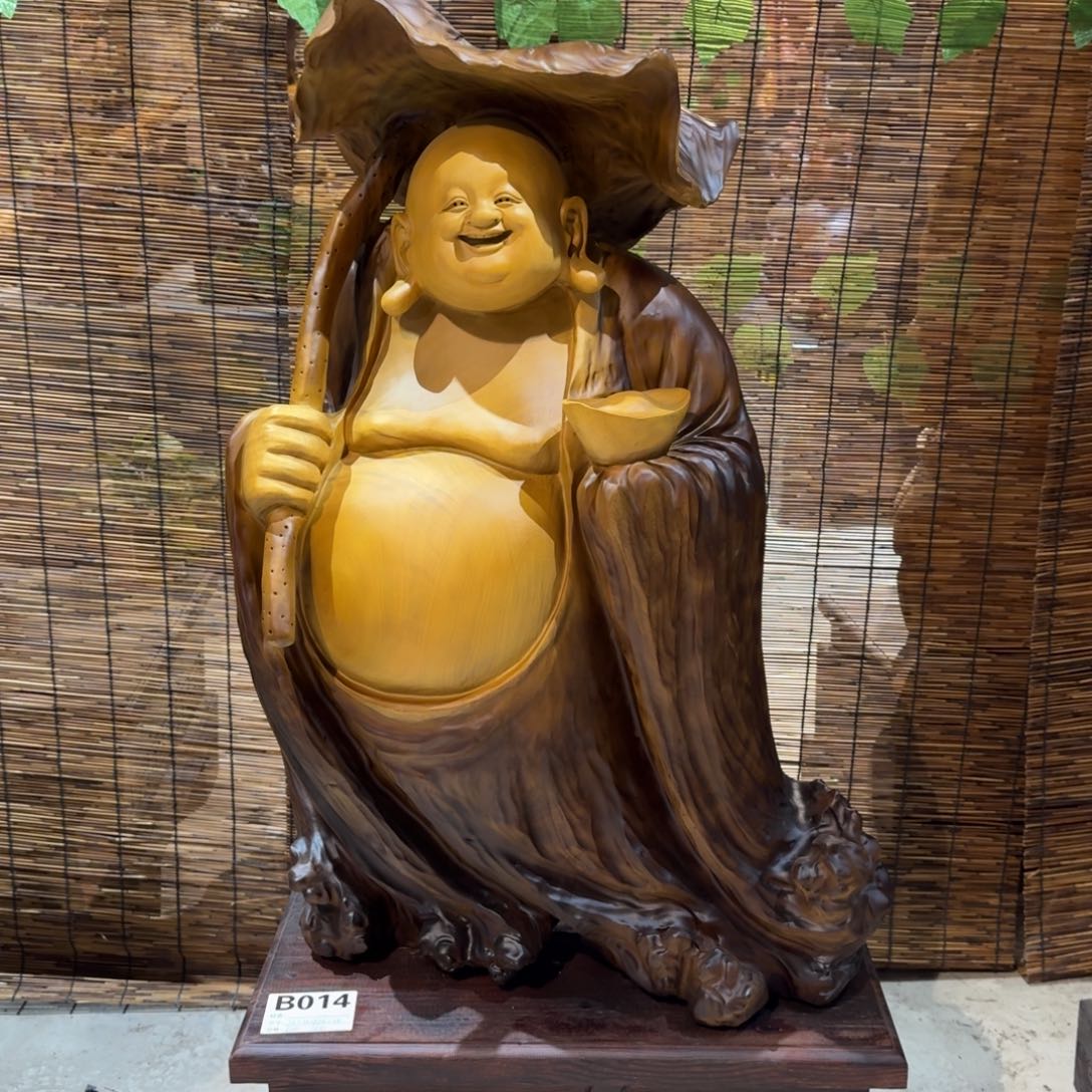 香樟木就****。香樟木弥勒佛一物一拍