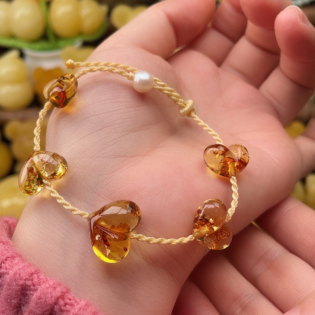 琥珀未镶嵌珠宝奇石