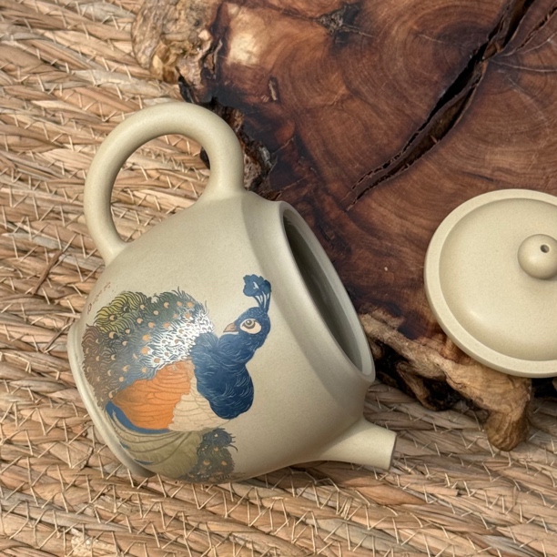 【陶点茶YUN】220cc/球孔/建水紫陶/嵌锡/阴刻阳填/孔雀/全手工