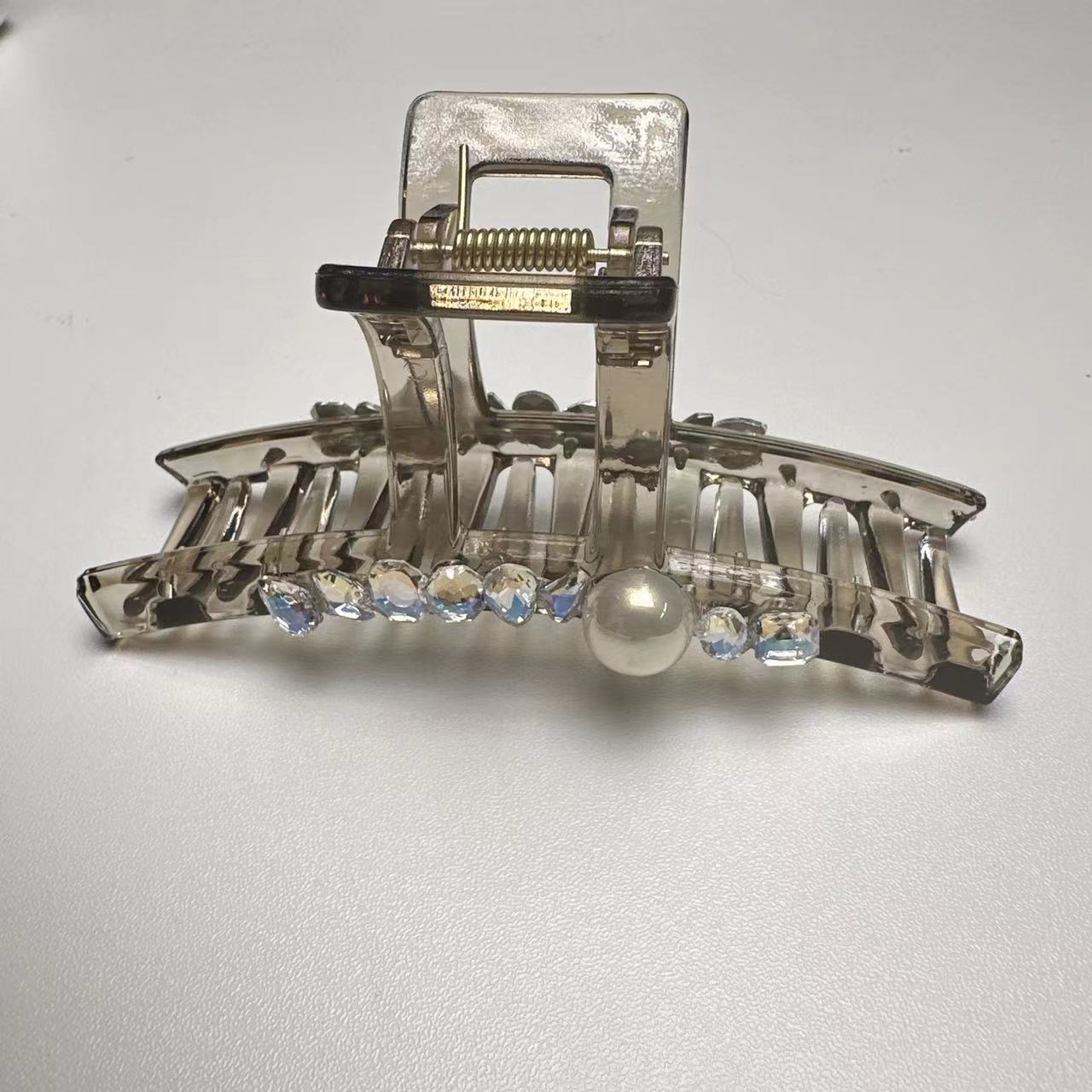 编号297大抓夹茶色简约小众时尚