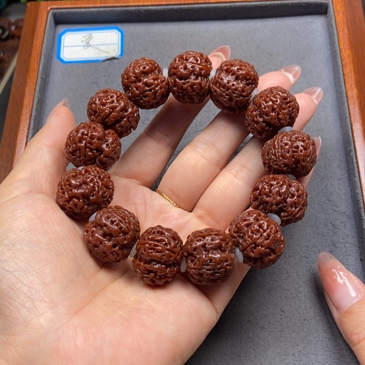 金刚菩提吊坠菩提