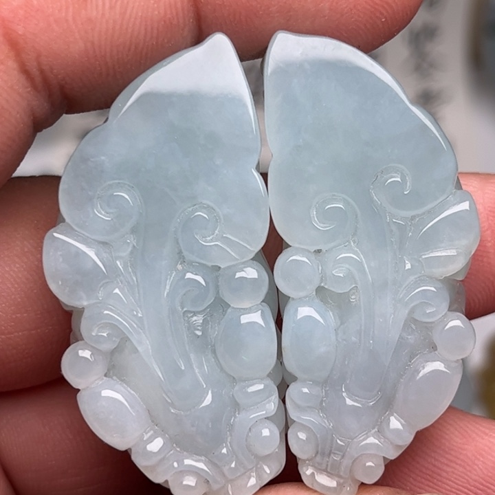 翡翠未镶嵌颈饰貔貅