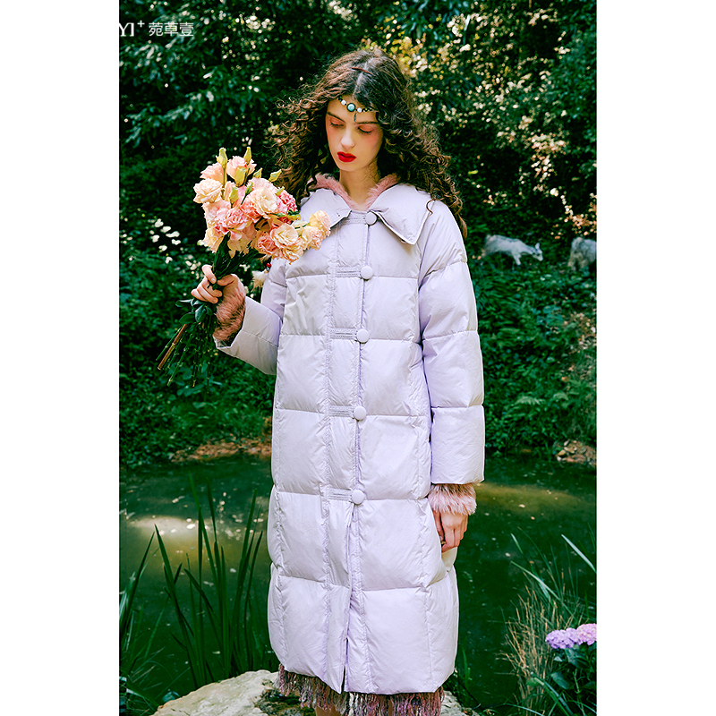 菀壹2025冬季新款减龄浅紫色鸭绒服直筒中长款保暖Y09111559